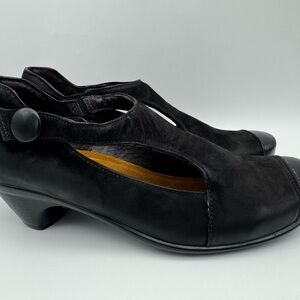 NAOT Radical Women’s Black Nubuck Leather T-Strap Pumps Size EU 39 / US 8–8.5